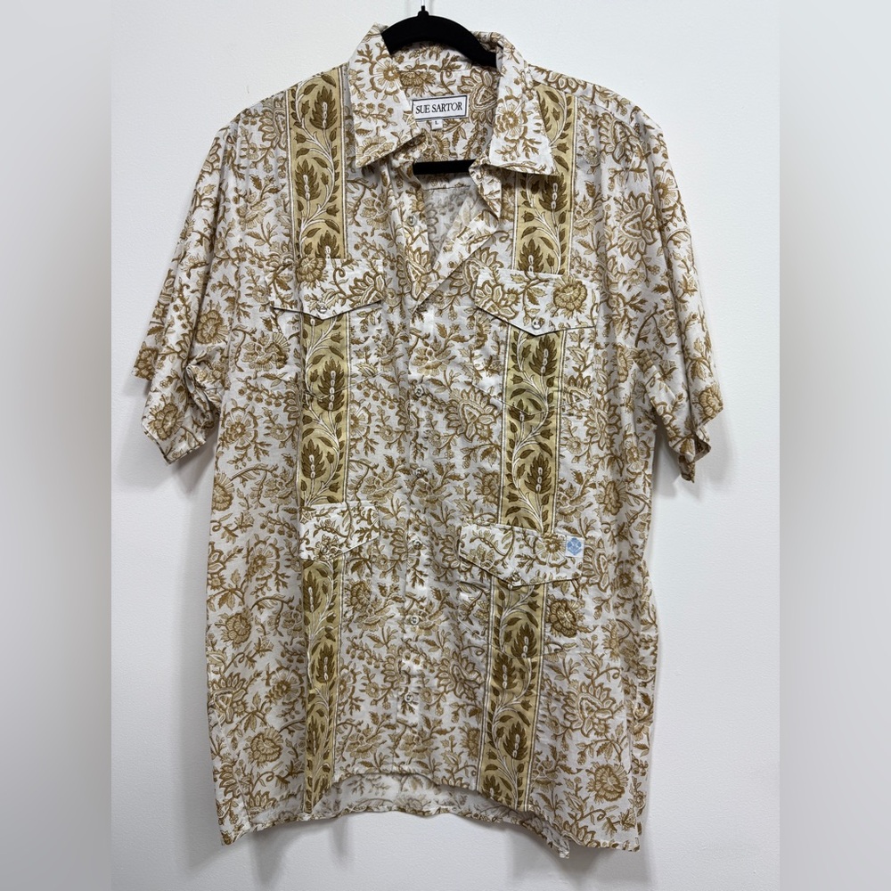 Sue Sartor men's shirt NWOT, large